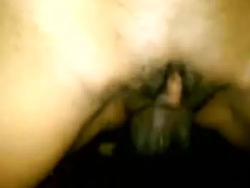 તેથી મચ Squirting સે ...